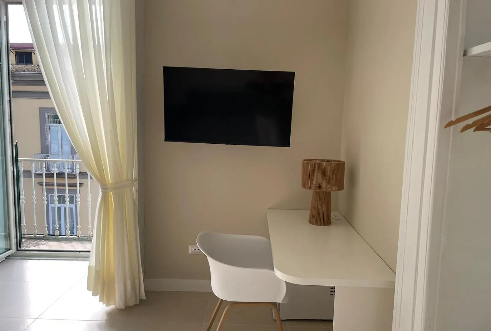 Residenza Sansevero - Dimore Partenopee ナポリ 0*,  イタリア