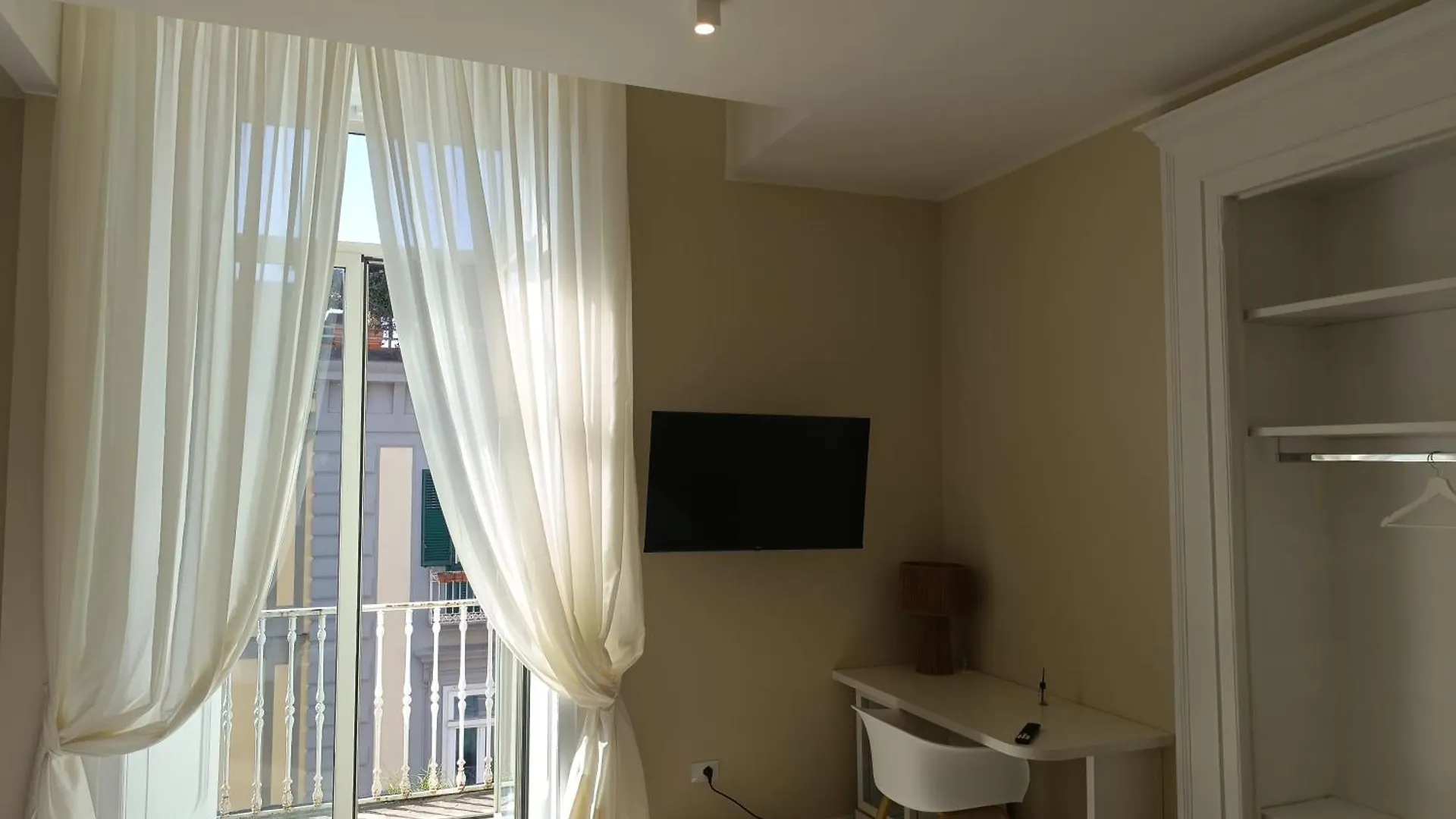 Residenza Sansevero - Dimore Partenopee Neapol Nocleg ze śniadaniem